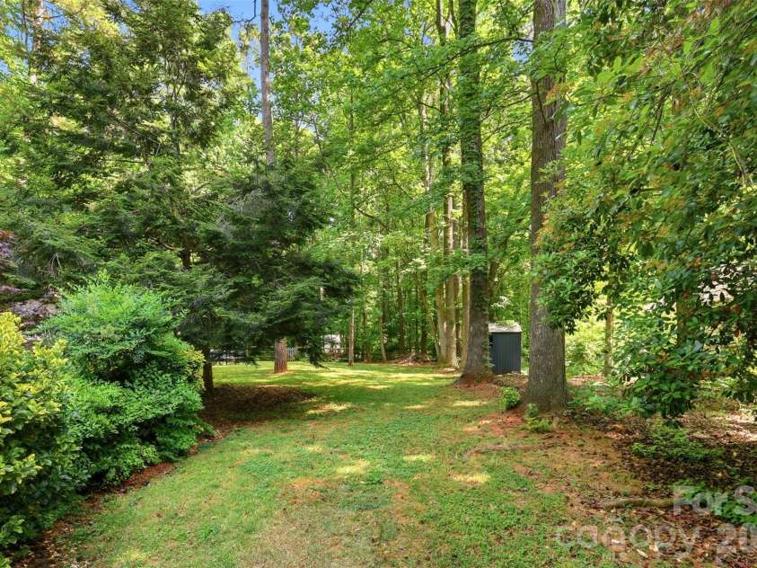 14236 Maple Hollow Lane, Mint Hill, NC 28227.  MLS# CAR4374729, YatesRealty ID 23347. 