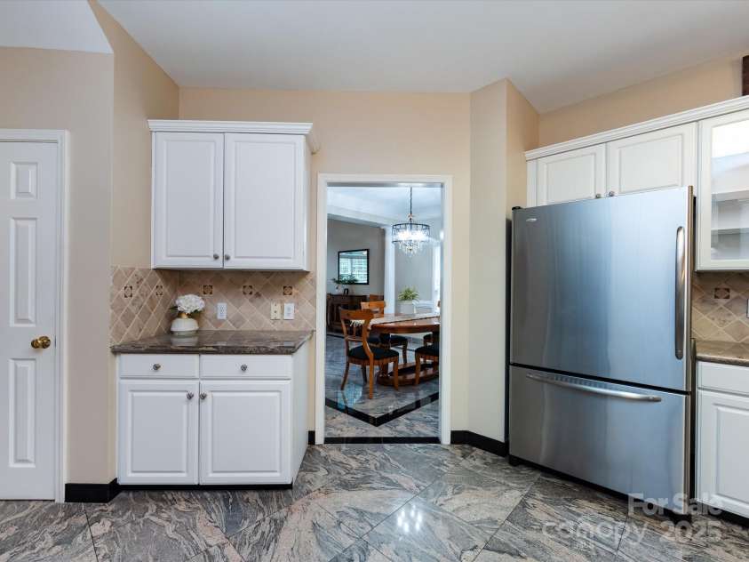 5621 Landale Court, Concord, NC 28027.  MLS# CAR4247242, YatesRealty ID 23347. 