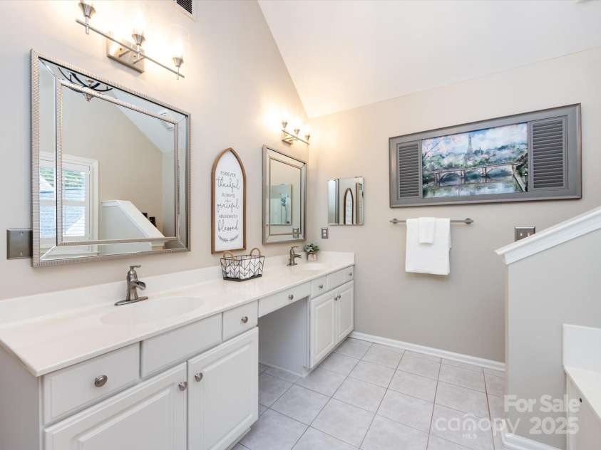 5621 Landale Court, Concord, NC 28027.  MLS# CAR4247242, YatesRealty ID 23347. 