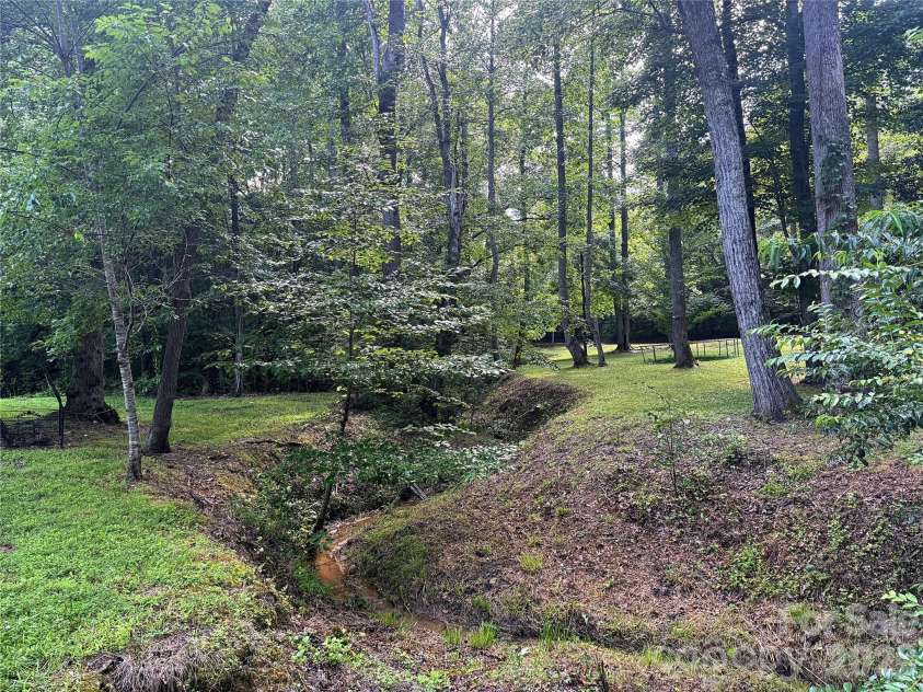 584 Clear Spring Trail, Nebo, NC 28761.  MLS# CAR4380699, YatesRealty ID 23348. 