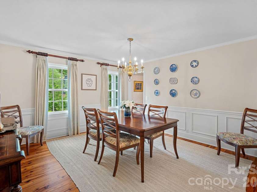 251 Ney Circle, Davidson, NC 28036.  MLS# CAR4377610, YatesRealty ID 23349. 