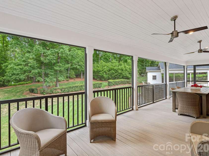 251 Ney Circle, Davidson, NC 28036.  MLS# CAR4377610, YatesRealty ID 23349. 