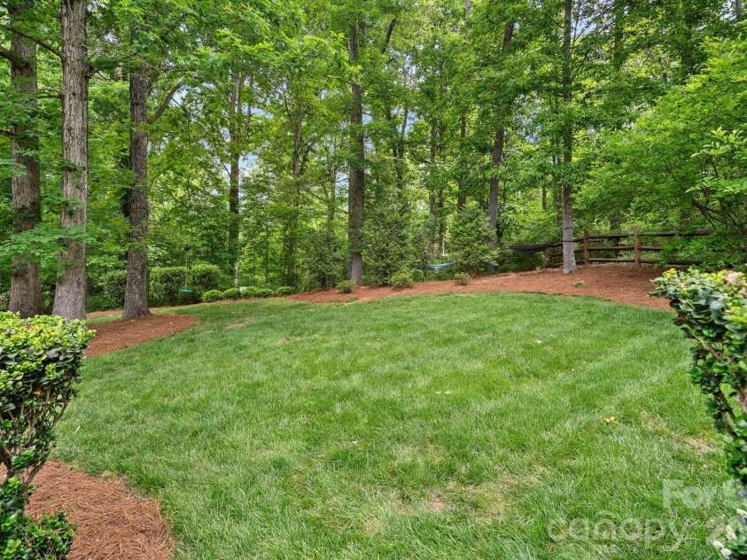 251 Ney Circle, Davidson, NC 28036.  MLS# CAR4377610, YatesRealty ID 23349. 