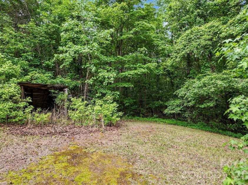 5401 Flat Creek Road, Heath Springs, SC 29058.  MLS# CAR4377998, YatesRealty ID 23350. 