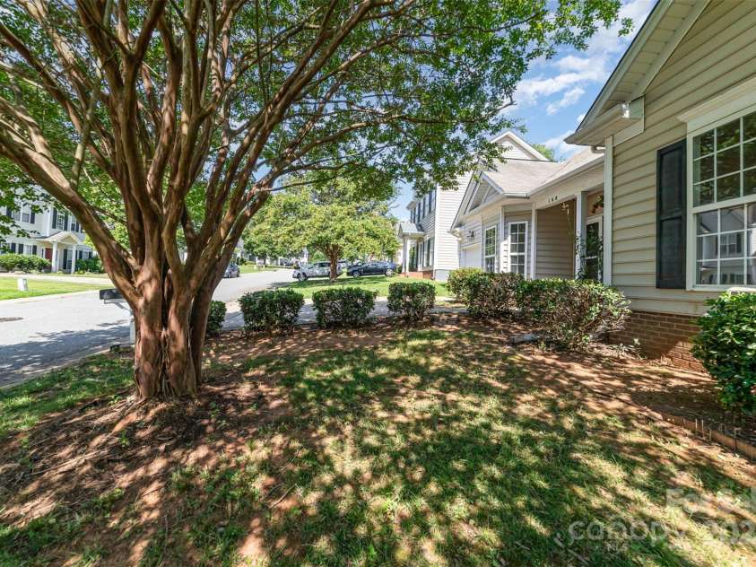 168 Devon Forest Drive, Mooresville, NC 28115.  MLS# CAR4273079, YatesRealty ID 23353. 