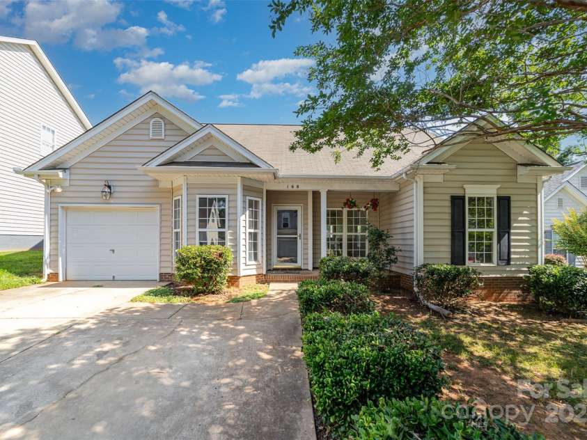 168 Devon Forest Drive, Mooresville, NC 28115.  MLS# CAR4273079, YatesRealty ID 23353. 