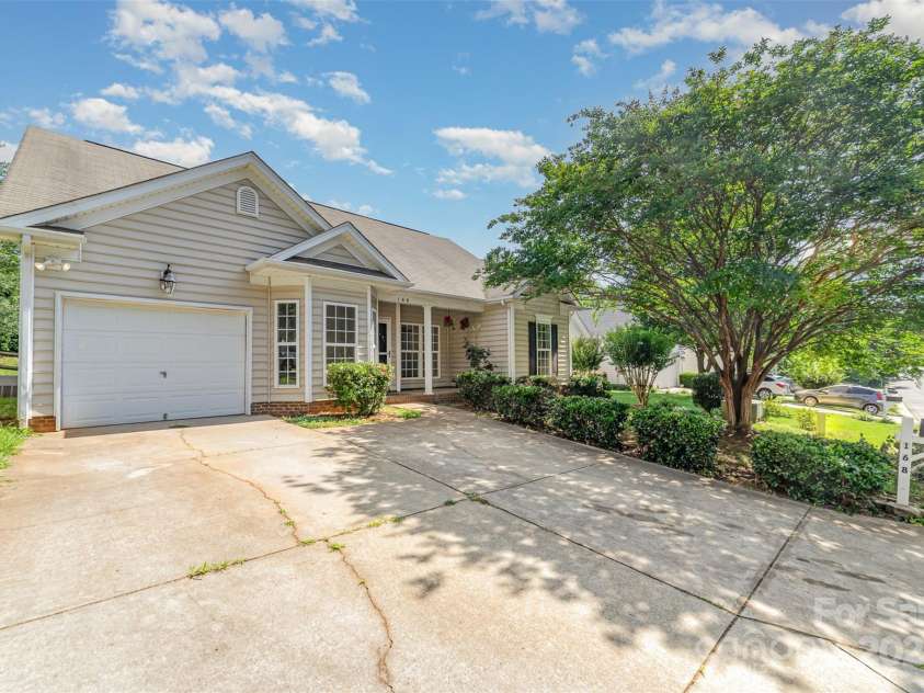 168 Devon Forest Drive, Mooresville, NC 28115.  MLS# CAR4273079, YatesRealty ID 23353. 