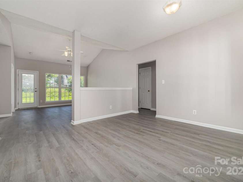 168 Devon Forest Drive, Mooresville, NC 28115.  MLS# CAR4273079, YatesRealty ID 23353. 