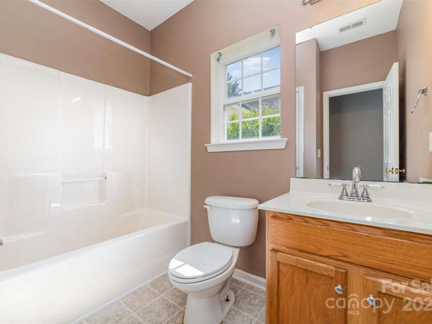 168 Devon Forest Drive, Mooresville, NC 28115.  MLS# CAR4273079, YatesRealty ID 23353. 