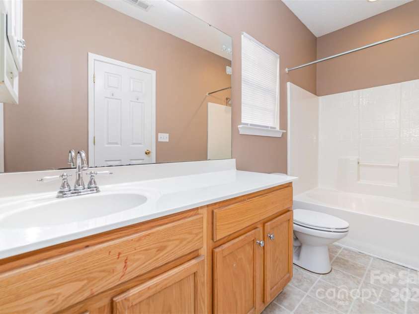 168 Devon Forest Drive, Mooresville, NC 28115.  MLS# CAR4273079, YatesRealty ID 23353. 