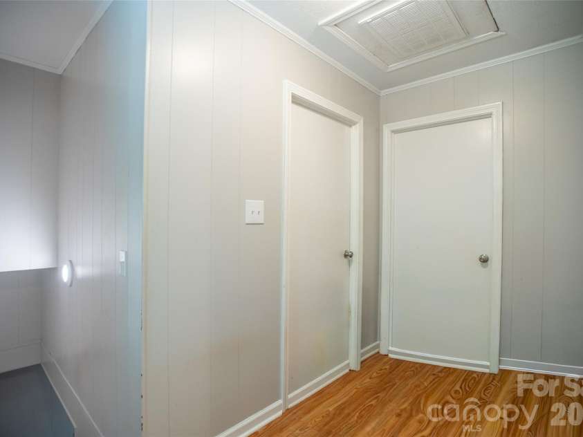 1202 Cannon Drive, Lenoir, NC 28645.  MLS# CAR4375052, YatesRealty ID 23354. 