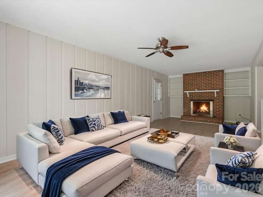 1020 Longreen Drive, Kernersville, NC 27284.  MLS# CAR4379310, YatesRealty ID 23357. Virtual Staging