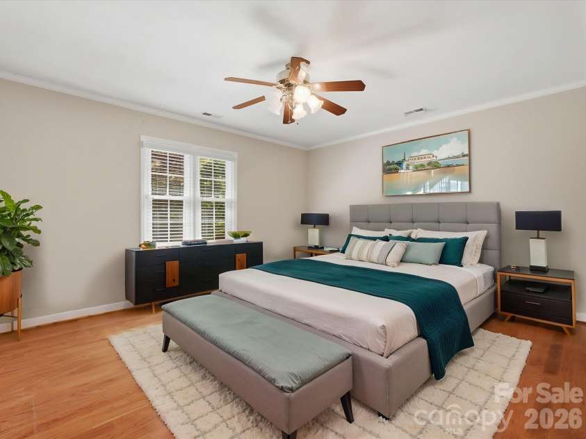 1020 Longreen Drive, Kernersville, NC 27284.  MLS# CAR4379310, YatesRealty ID 23357. Virtual Staging