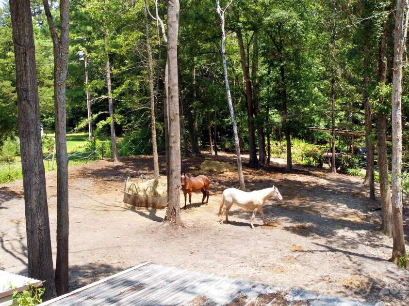 265 St Matthews Church Road, Salisbury, NC 28146.  MLS# CAR4311071, YatesRealty ID 23357. 