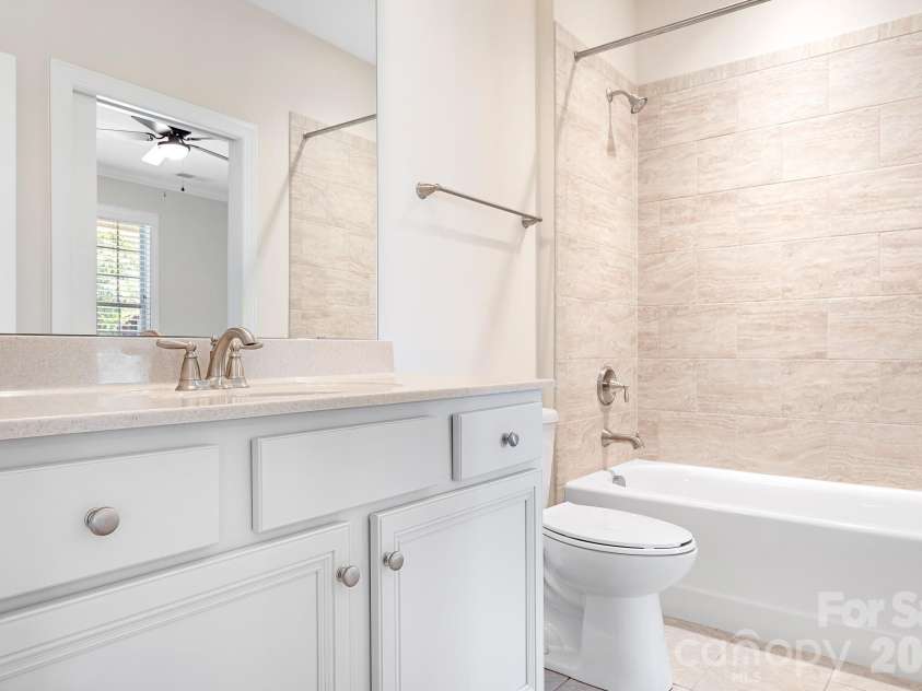 17721 Morehampton Avenue, Cornelius, NC 28031.  MLS# CAR4382390, YatesRealty ID 23358. 