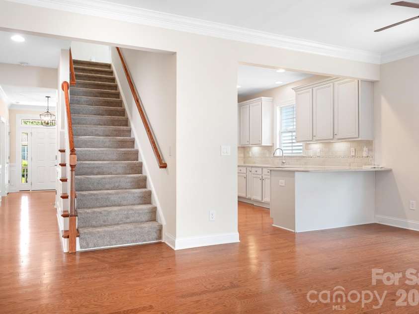 17721 Morehampton Avenue, Cornelius, NC 28031.  MLS# CAR4382390, YatesRealty ID 23358. 