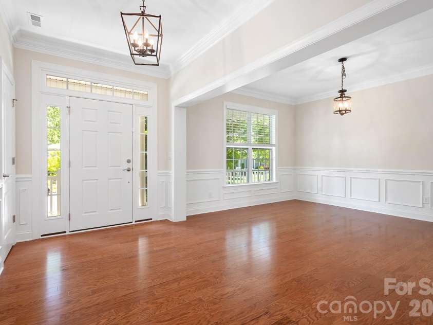 17721 Morehampton Avenue, Cornelius, NC 28031.  MLS# CAR4382390, YatesRealty ID 23358. Wide open entry
