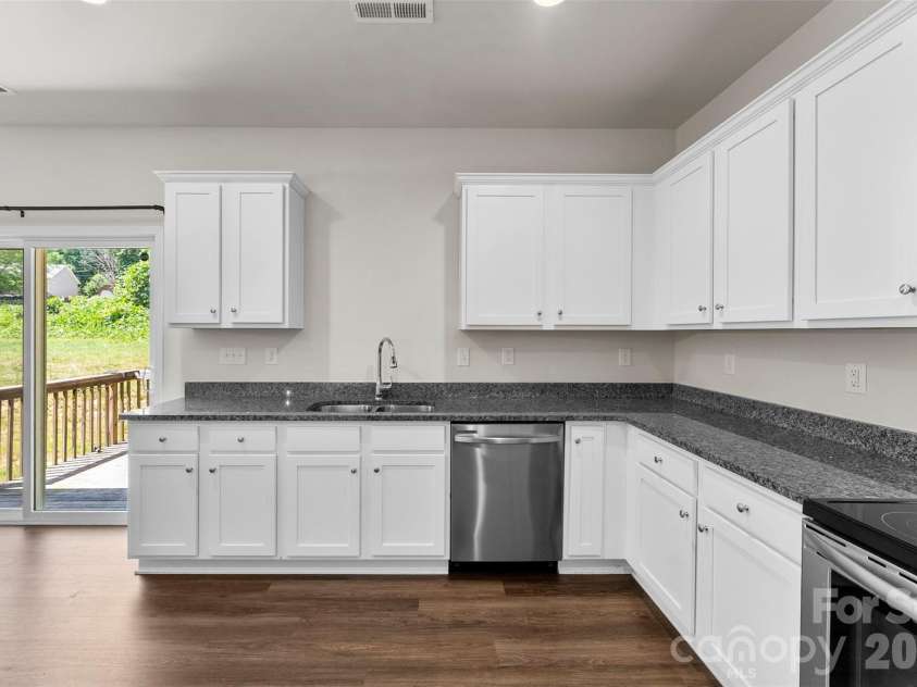 115 Stoney Lane, Cherryville, NC 28021.  MLS# CAR4383050, YatesRealty ID 23359. 