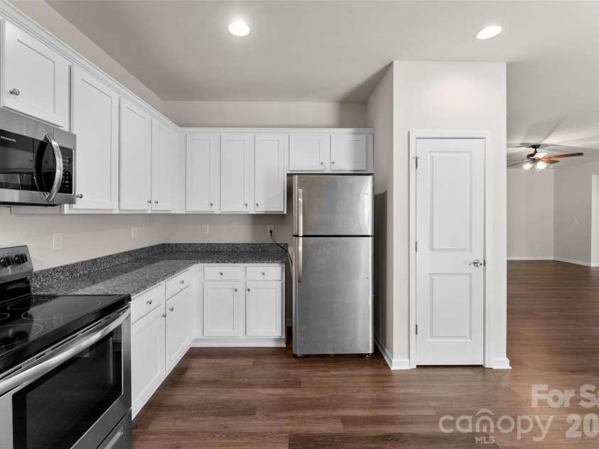 115 Stoney Lane, Cherryville, NC 28021.  MLS# CAR4383050, YatesRealty ID 23359. 