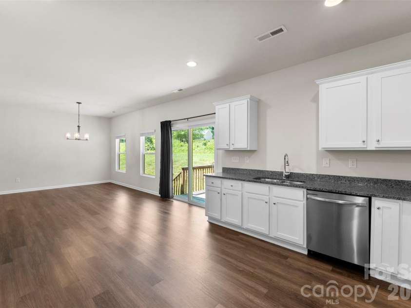 115 Stoney Lane, Cherryville, NC 28021.  MLS# CAR4383050, YatesRealty ID 23359. 