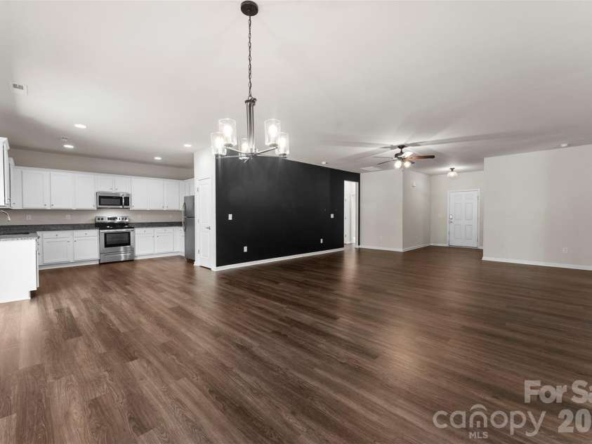 115 Stoney Lane, Cherryville, NC 28021.  MLS# CAR4383050, YatesRealty ID 23359. 