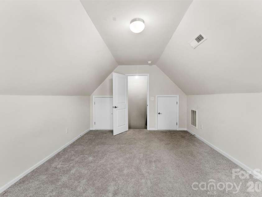115 Stoney Lane, Cherryville, NC 28021.  MLS# CAR4383050, YatesRealty ID 23359. 