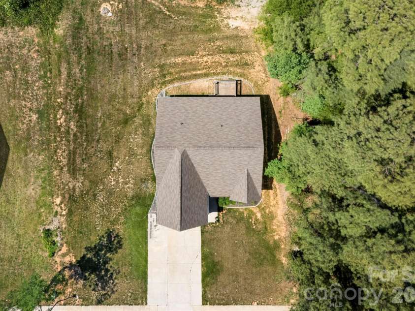 115 Stoney Lane, Cherryville, NC 28021.  MLS# CAR4383050, YatesRealty ID 23359. 