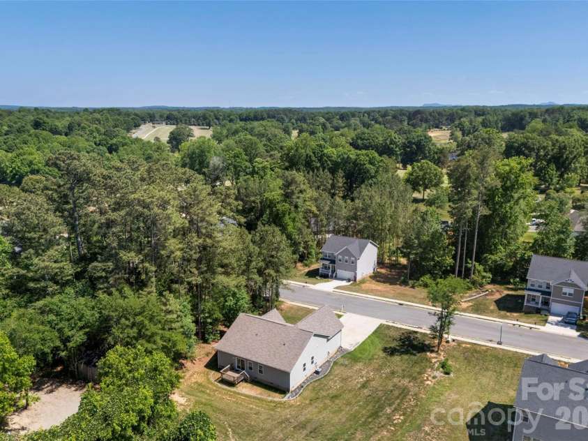 115 Stoney Lane, Cherryville, NC 28021.  MLS# CAR4383050, YatesRealty ID 23359. 