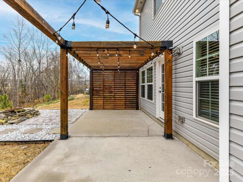 1257 Loggerhead Drive, Lancaster, SC 29720.  MLS# CAR4330024, YatesRealty ID 2336. Backyard