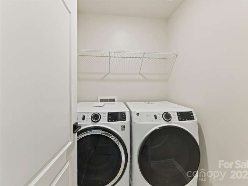 1257 Loggerhead Drive, Lancaster, SC 29720.  MLS# CAR4330024, YatesRealty ID 2336. Laundry Room