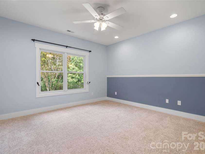 136 Mystic Way, Canton, NC 28716.  MLS# CAR4376230, YatesRealty ID 23360. 
