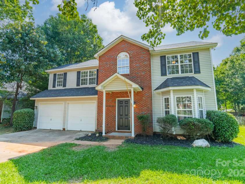 4230 Chatterleigh Drive, Monroe, NC 28110.  MLS# CAR4274364, YatesRealty ID 23360. 