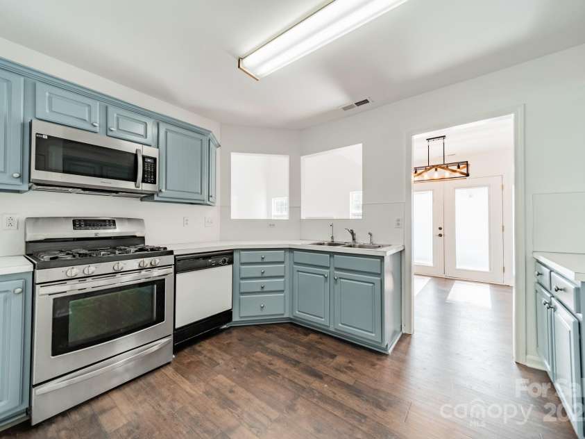 4230 Chatterleigh Drive, Monroe, NC 28110.  MLS# CAR4274364, YatesRealty ID 23360. 