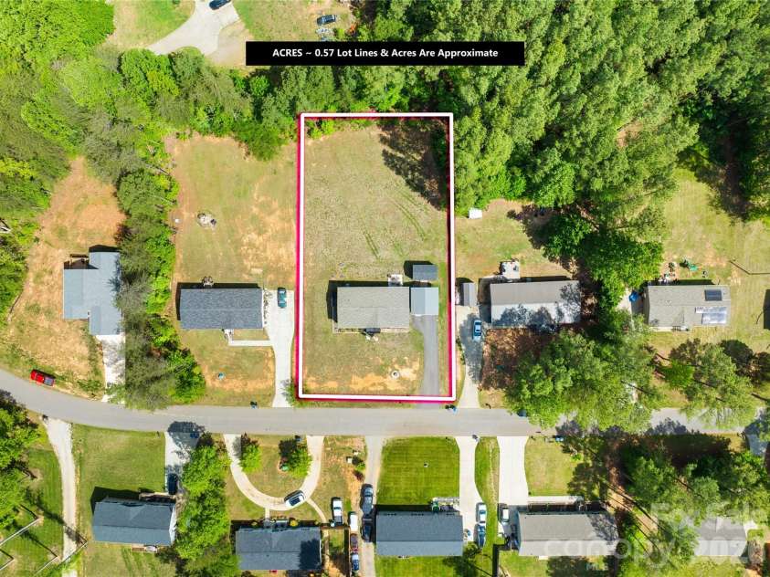 171 Brook Creek Drive, Troutman, NC 28166.  MLS# CAR4381849, YatesRealty ID 23361. 