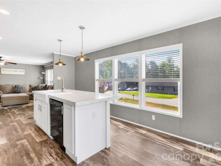 171 Brook Creek Drive, Troutman, NC 28166.  MLS# CAR4381849, YatesRealty ID 23361. 
