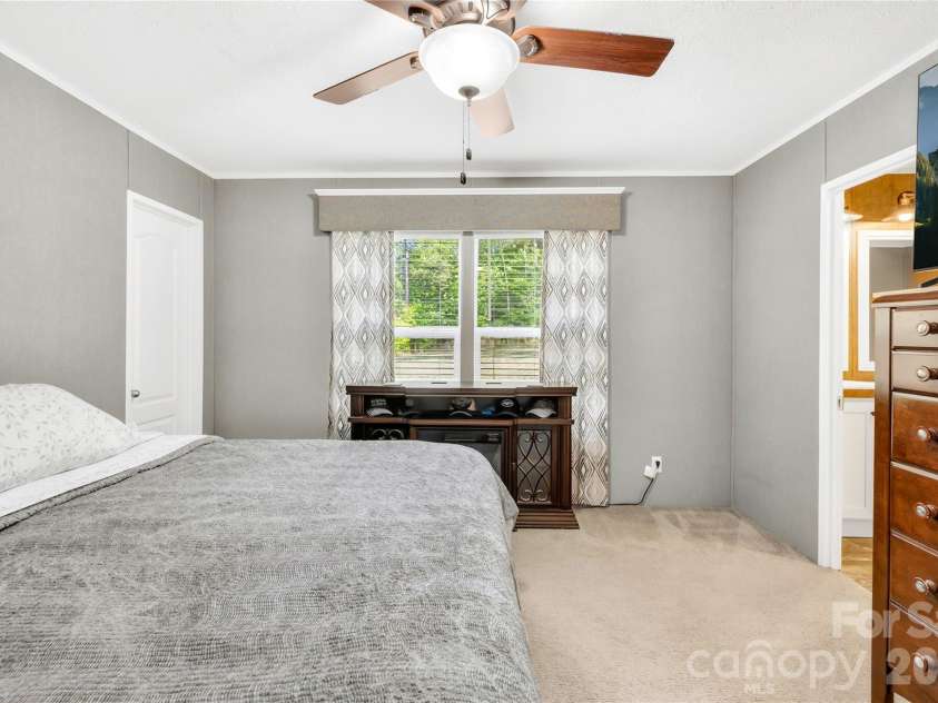 171 Brook Creek Drive, Troutman, NC 28166.  MLS# CAR4381849, YatesRealty ID 23361. Masterbedroom