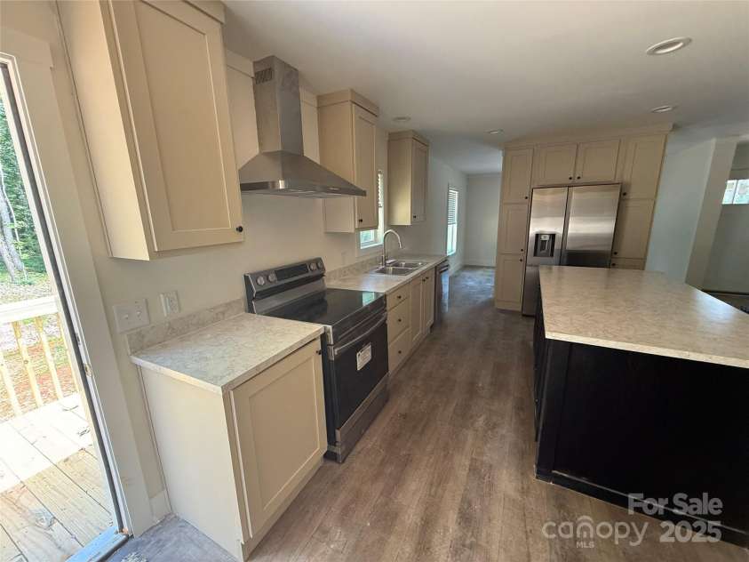 55 Cypress Road, Marion, NC 28752.  MLS# CAR4261438, YatesRealty ID 23362. Beautiful Kitchen, stainless appliances