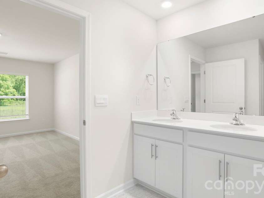 75 Creekwalk Lane, Waynesville, NC 28785.  MLS# CAR4255397, YatesRealty ID 23362. 