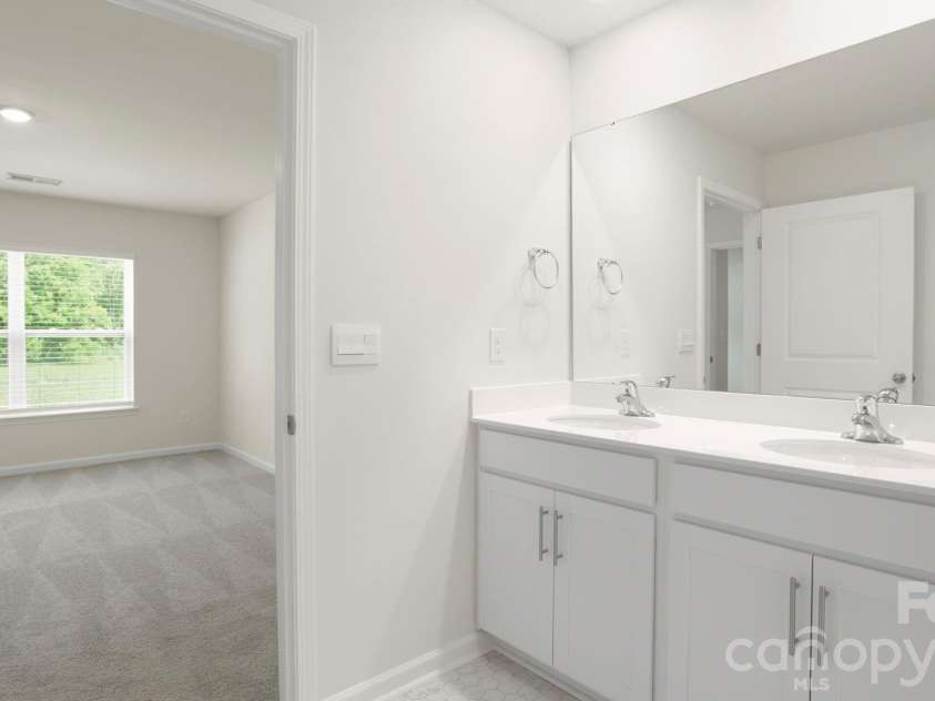 75 Creekwalk Lane, Waynesville, NC 28785.  MLS# CAR4255397, YatesRealty ID 23362. 