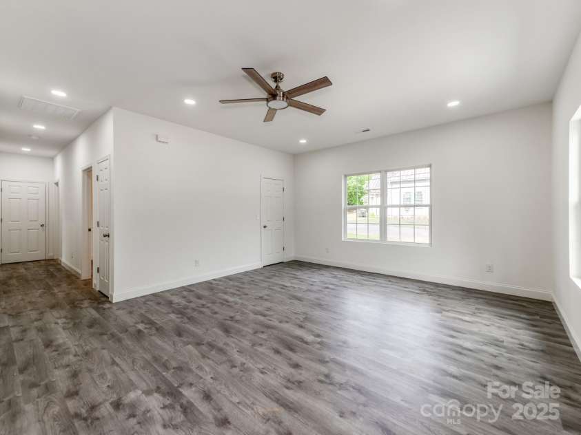 119 Walnut Street, Monroe, NC 28110.  MLS# CAR4259938, YatesRealty ID 23363. 