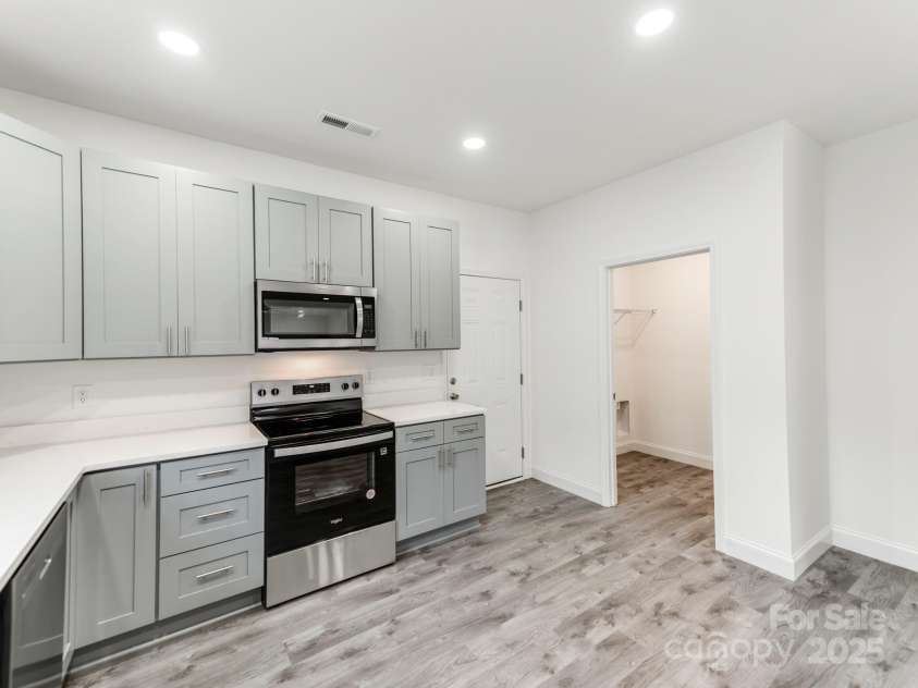 119 Walnut Street, Monroe, NC 28110.  MLS# CAR4259938, YatesRealty ID 23363. 