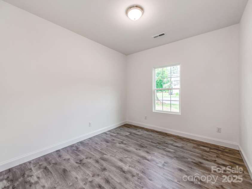119 Walnut Street, Monroe, NC 28110.  MLS# CAR4259938, YatesRealty ID 23363. 
