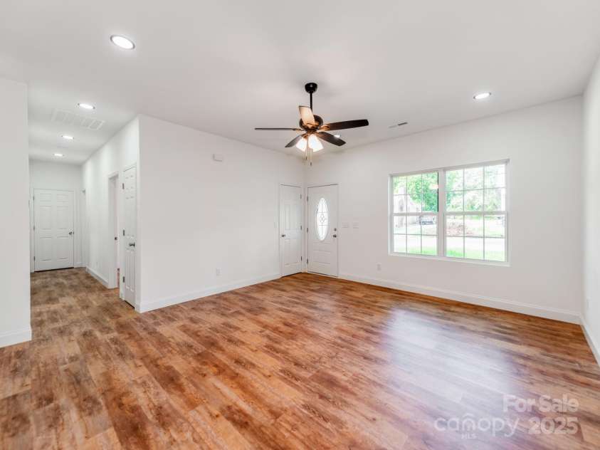 119 Walnut Street, Monroe, NC 28110.  MLS# CAR4259938, YatesRealty ID 23363. 