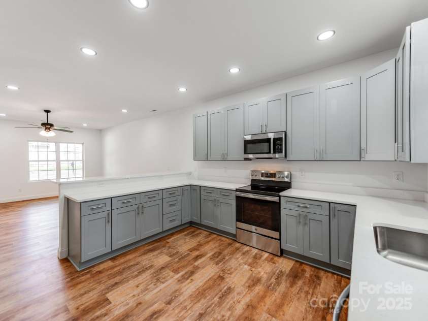 119 Walnut Street, Monroe, NC 28110.  MLS# CAR4259938, YatesRealty ID 23363. 