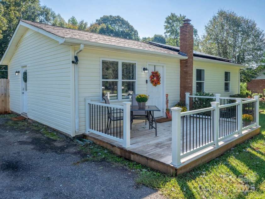327 Downing Street, Troutman, NC 28166.  MLS# CAR4269897, YatesRealty ID 23364. 
