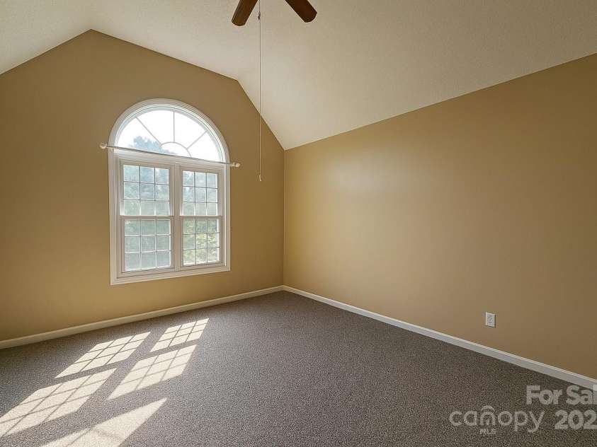 417 Garret Lane, York, SC 29745.  MLS# CAR4275381, YatesRealty ID 23365. Bedroom 1