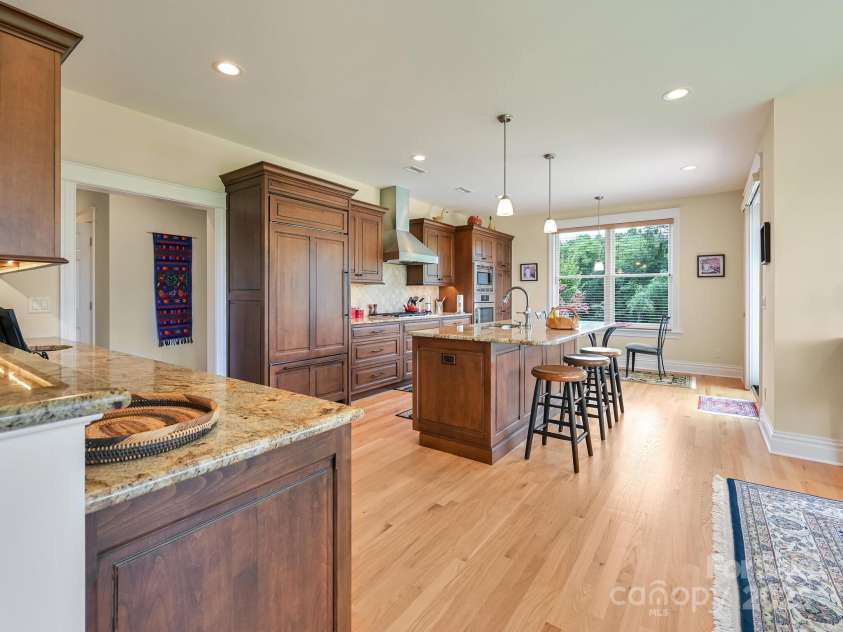 383 Ridgeview Hill Drive, Hendersonville, NC 28791.  MLS# CAR4276059, YatesRealty ID 23366. 