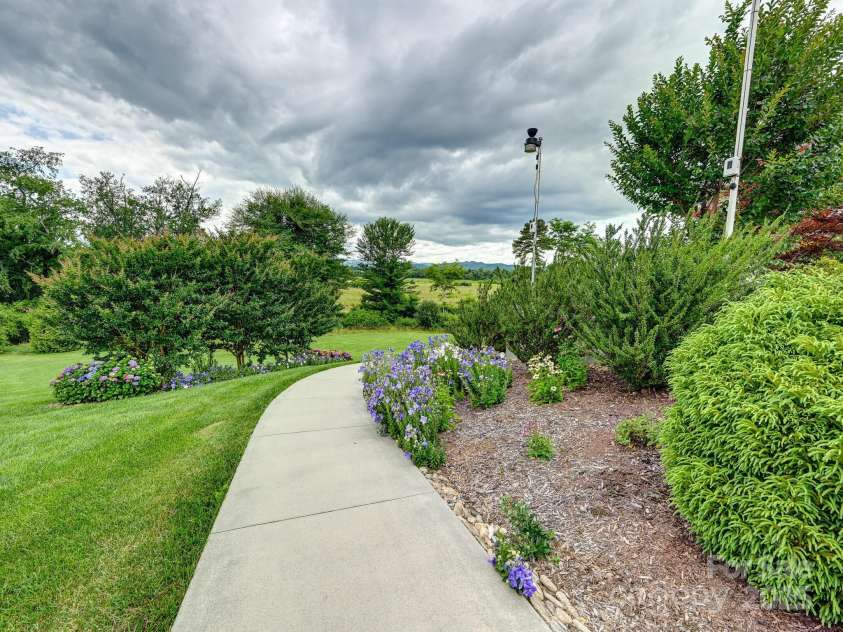 383 Ridgeview Hill Drive, Hendersonville, NC 28791.  MLS# CAR4276059, YatesRealty ID 23366. 