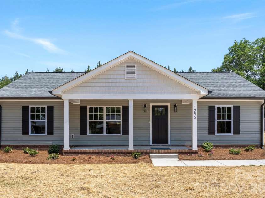 1255 Magnolia Street, Albemarle, NC 28001.  MLS# CAR4375530, YatesRealty ID 23367. 