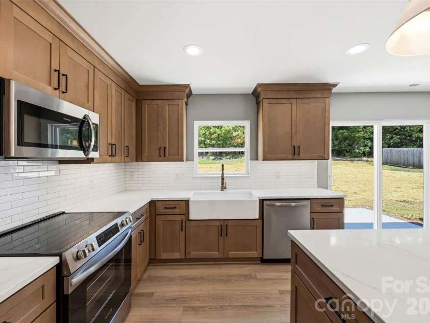 1255 Magnolia Street, Albemarle, NC 28001.  MLS# CAR4375530, YatesRealty ID 23367. 